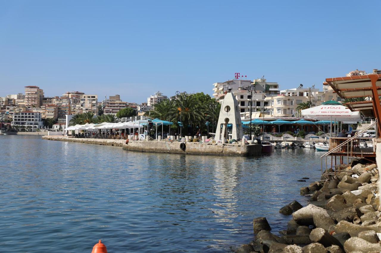 Luxury Seafront Apartments Sarandë 외부 사진