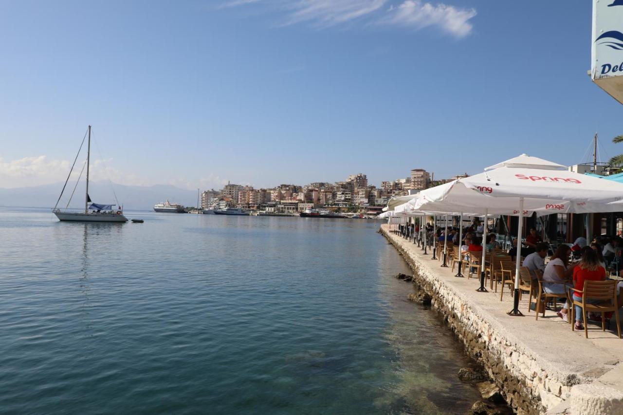 Luxury Seafront Apartments Sarandë 외부 사진