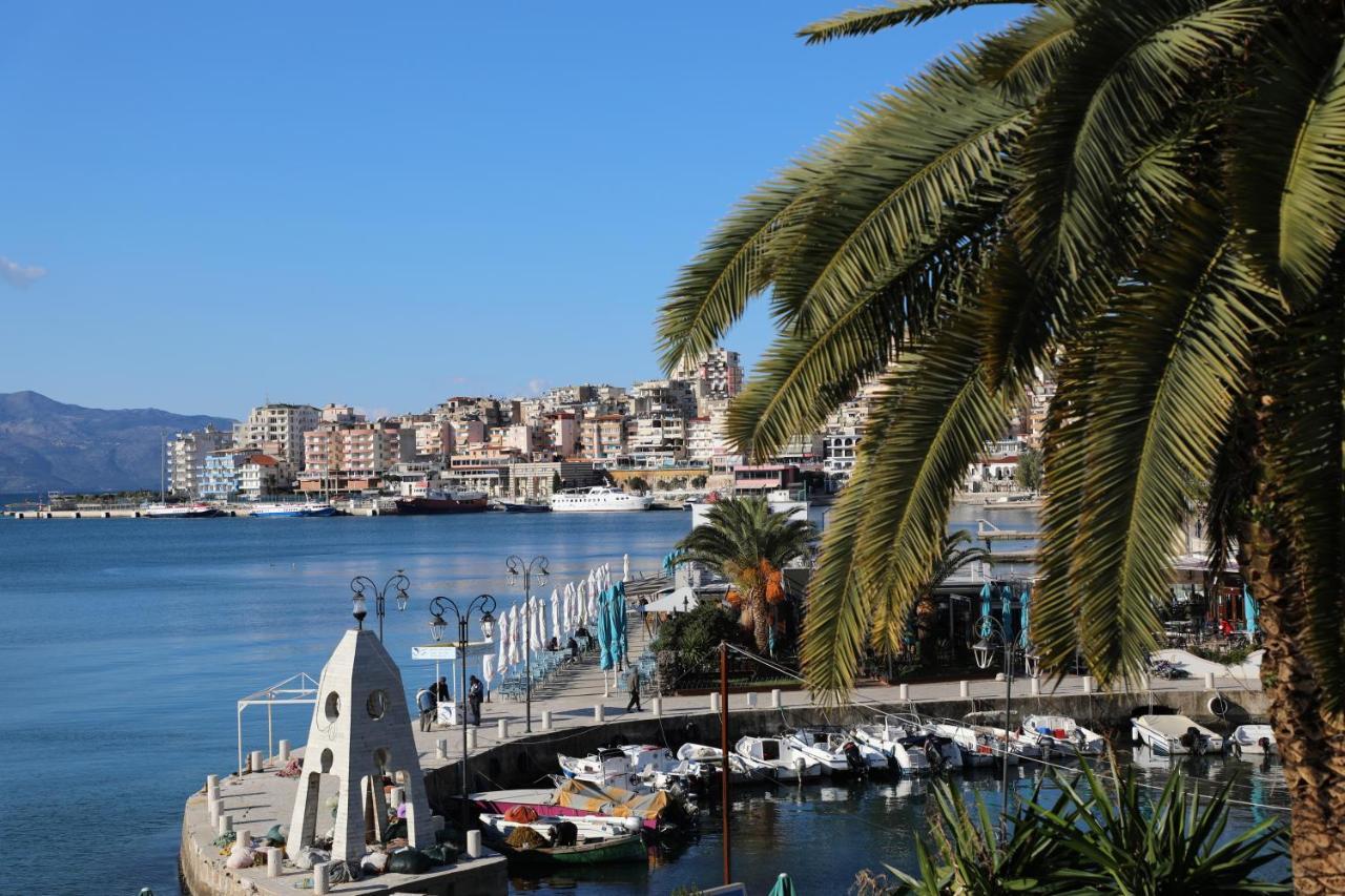 Luxury Seafront Apartments Sarandë 외부 사진