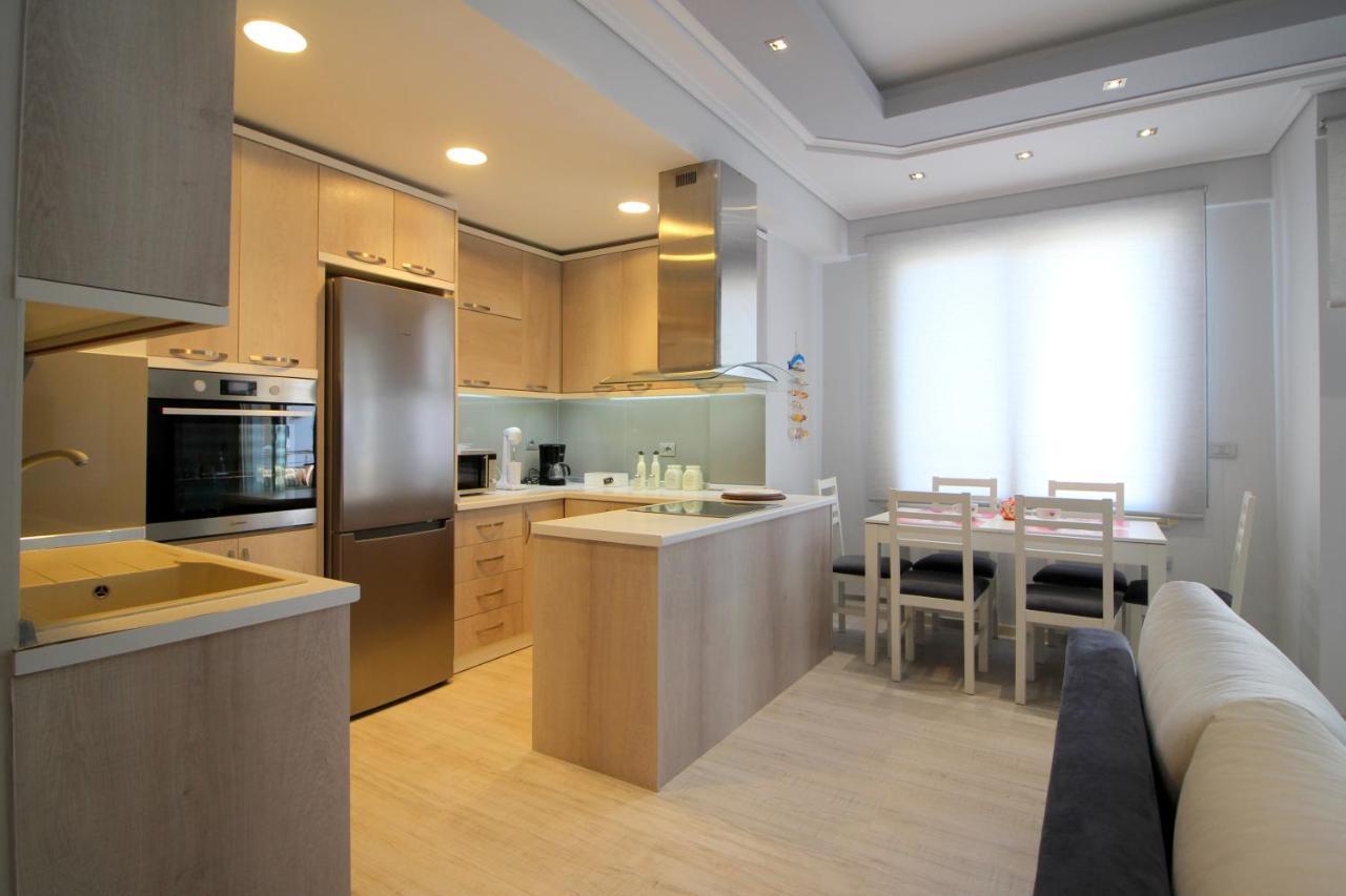Luxury Seafront Apartments Sarandë 외부 사진