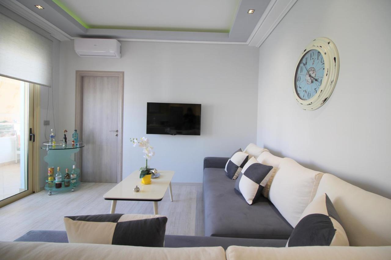 Luxury Seafront Apartments Sarandë 외부 사진