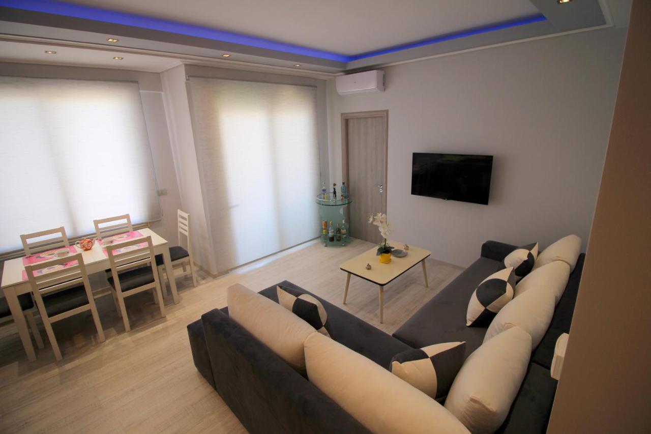 Luxury Seafront Apartments Sarandë 외부 사진
