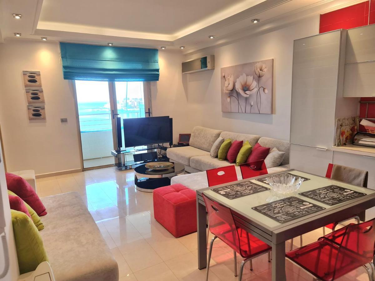 Luxury Seafront Apartments Sarandë 외부 사진