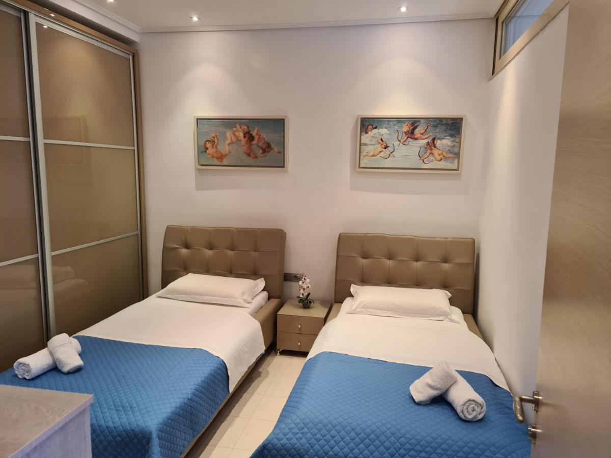 Luxury Seafront Apartments Sarandë 외부 사진