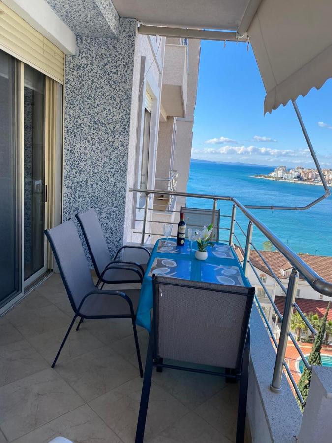 Luxury Seafront Apartments Sarandë 객실 사진