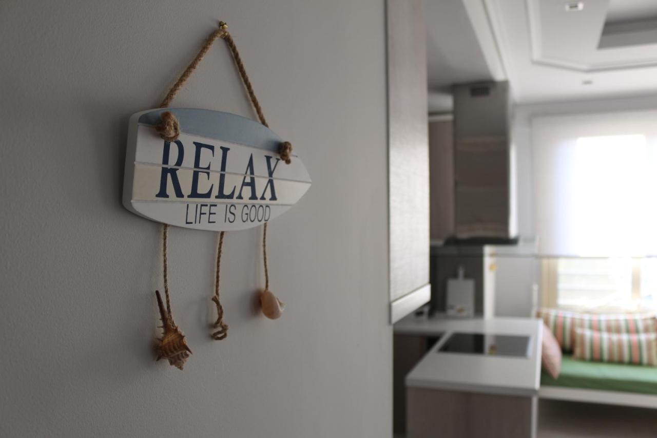 Luxury Seafront Apartments Sarandë 외부 사진