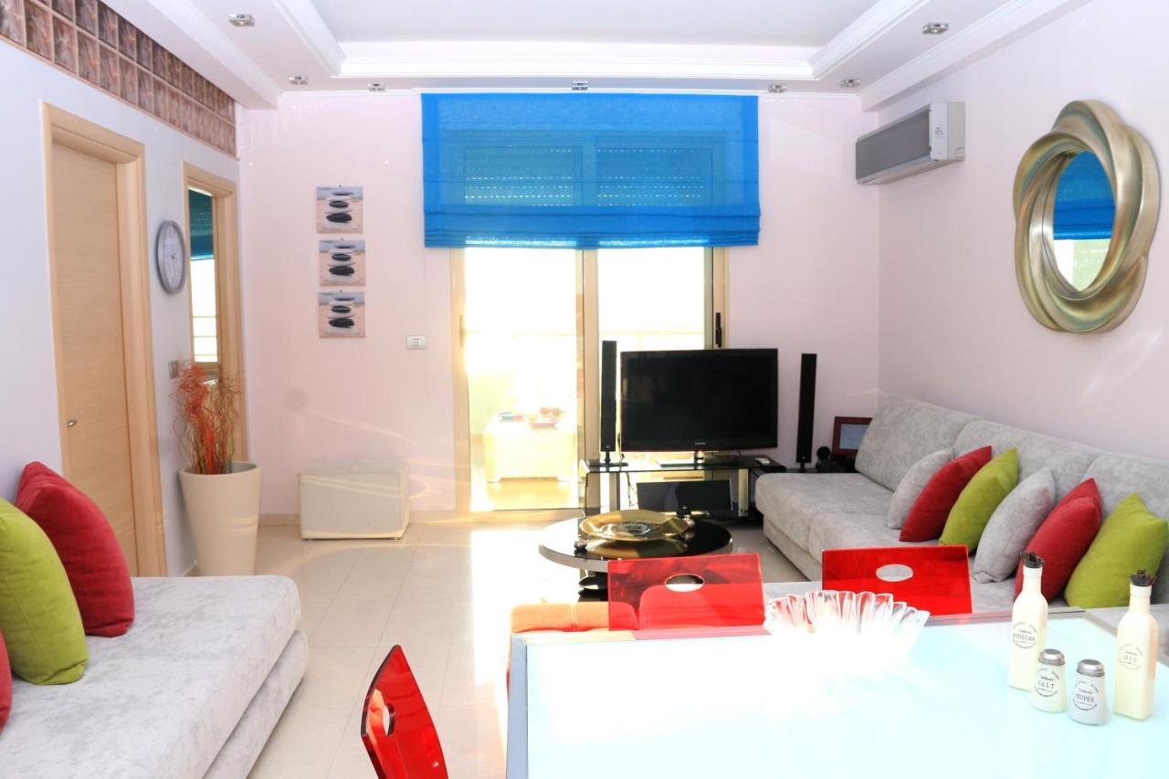 Luxury Seafront Apartments Sarandë 외부 사진