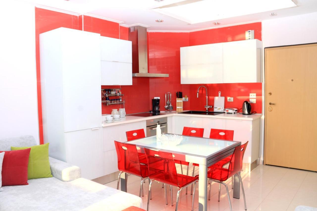 Luxury Seafront Apartments Sarandë 외부 사진